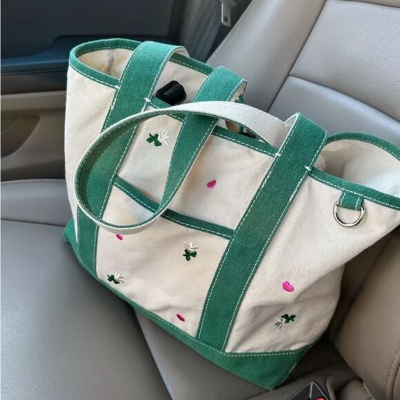 Universal Thread Floral Embroidered Canvas Tote Bag - Picture 2 of 16